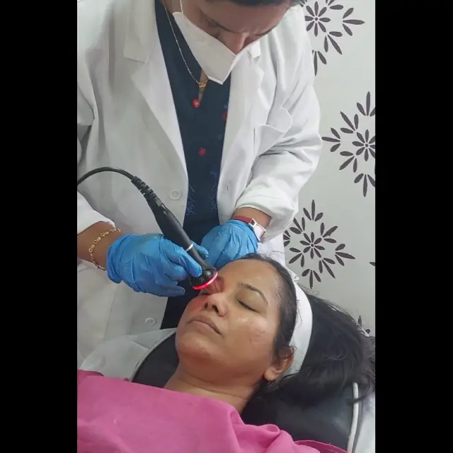 Cosmetologist in Kothrud